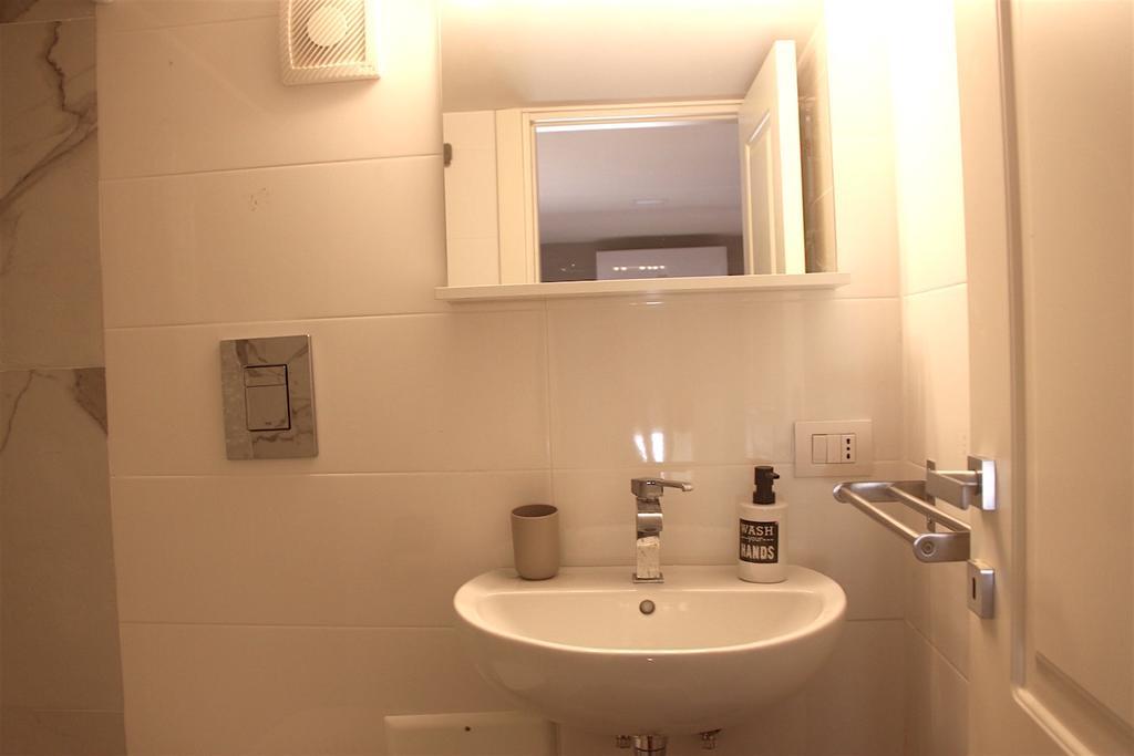 Stay In Naples Flats Экстерьер фото